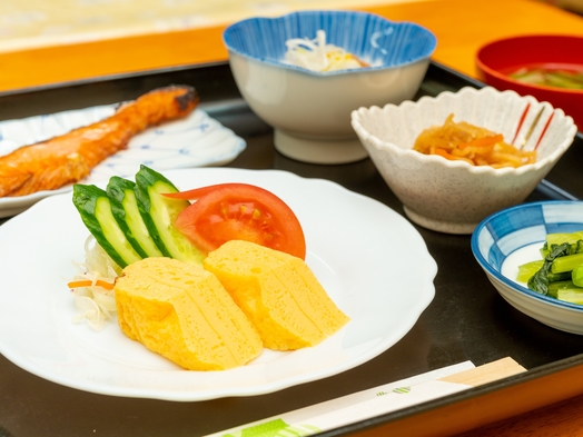 《朝食付き》地元産の焼き魚が美味い！ご飯と味噌汁お替り自由の大満足プラン（通年）